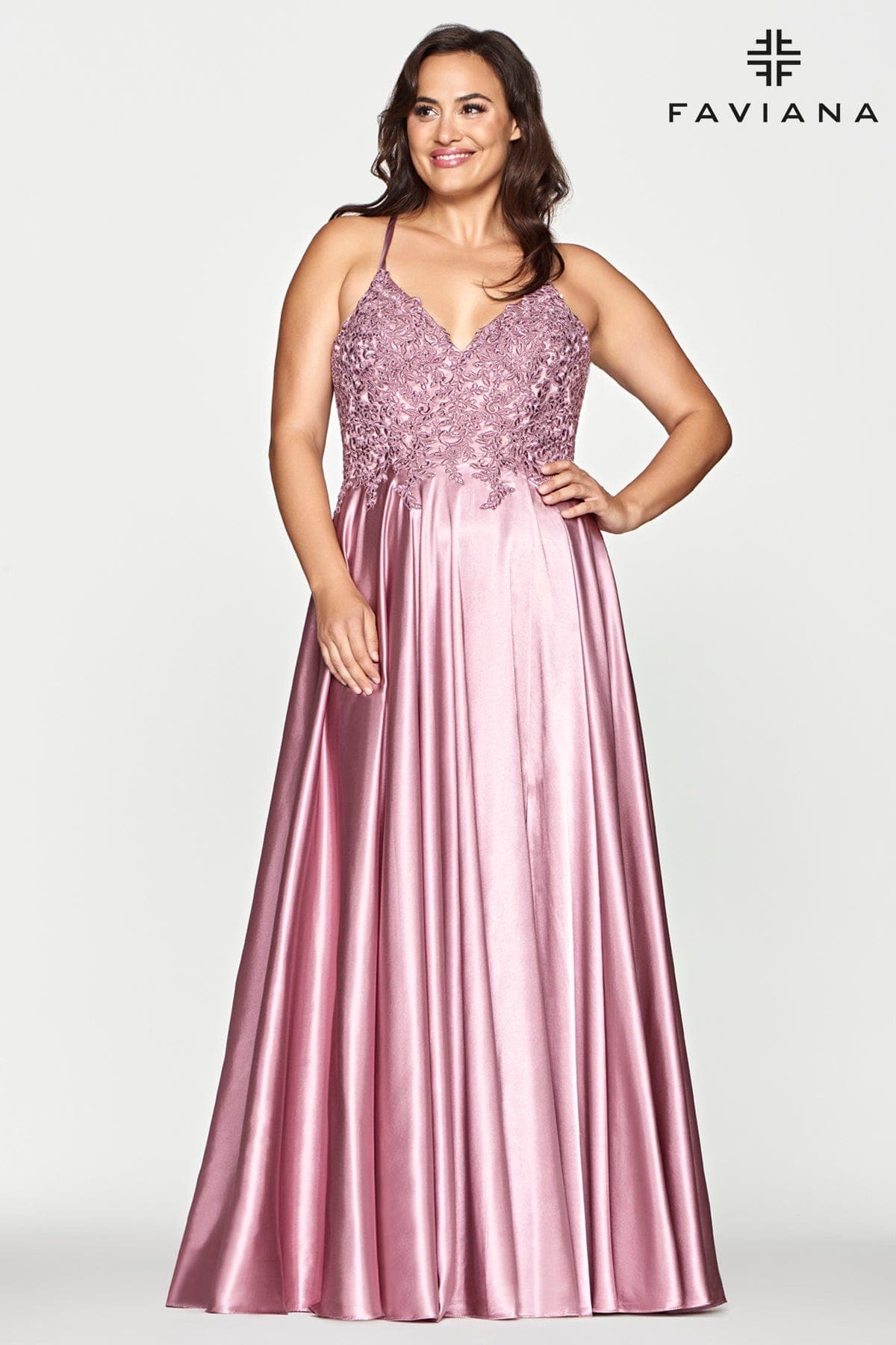 Plus Size Prom Dresses | Faviana